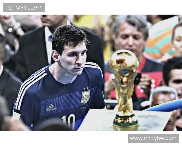 梅西领衔球队再创辉煌 打破纪录挑战新高峰的传奇之路